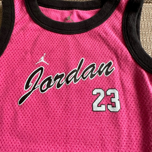 0-6 months Jordan Onesie Bodysuit - Picture 2 of 3